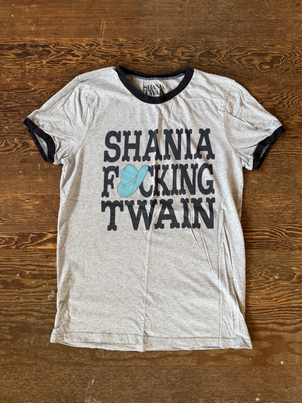Shania Twain Graphic Ringer Tee - Gray with Black Trim